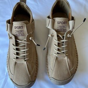 Sport Fokzih Retro Style Handmade Walking Shoe Size 6